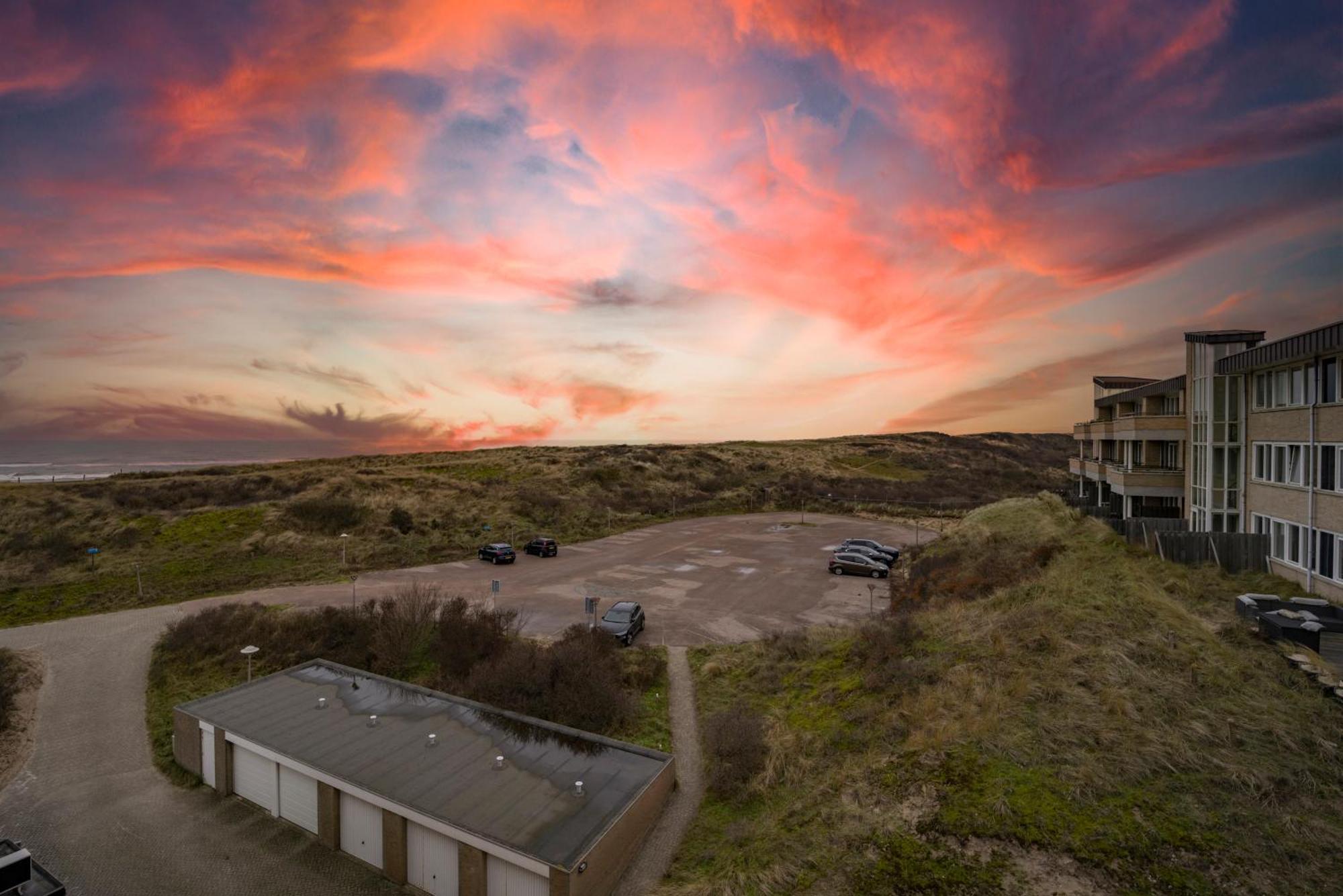 Fletcher Hotel Restaurant Zeeduin Wijk aan Zee Bagian luar foto